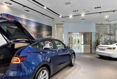 转型“长跑”，年内超30款新车，大众汽车集团2023业绩稳健,