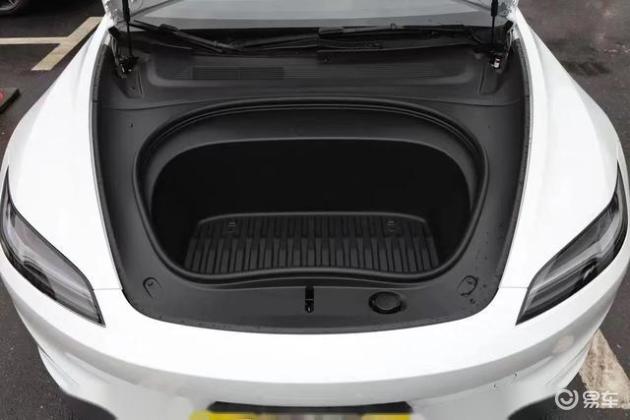 预算25万左右想买高品质电车,小米SU7和Model 3该如何选择呢?