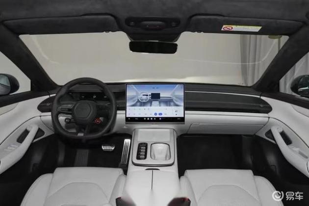 预算25万左右想买高品质电车,小米SU7和Model 3该如何选择呢?