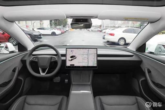 预算25万左右想买高品质电车,小米SU7和Model 3该如何选择呢?