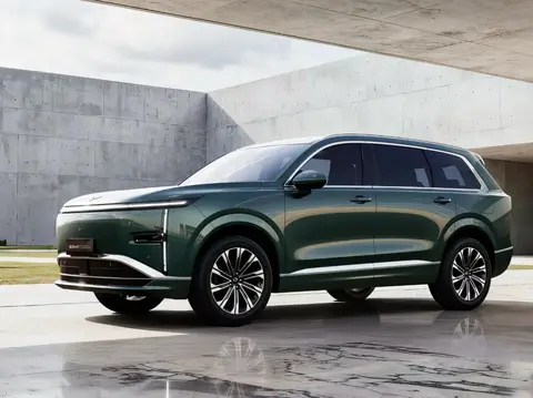 五菱星光L：长续航插混，真能给20万内SUV市场来一记重拳吗？