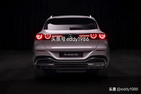 LG获得奔驰14亿美元电池订单，助力梅赛德斯电动化转型