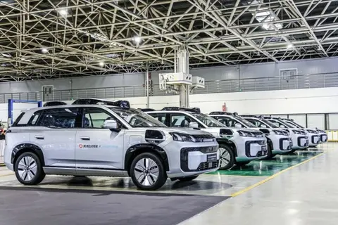 新广汽的答卷，强广汽的起点：广汽集团2025年报深度